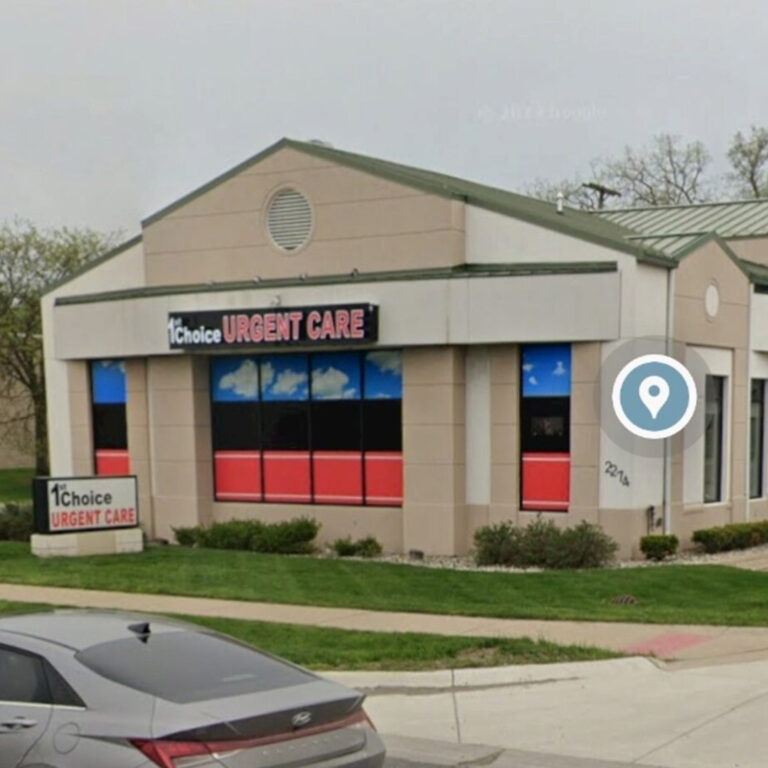 Exterior photo of First Choice Urgent Care in Bloomfield